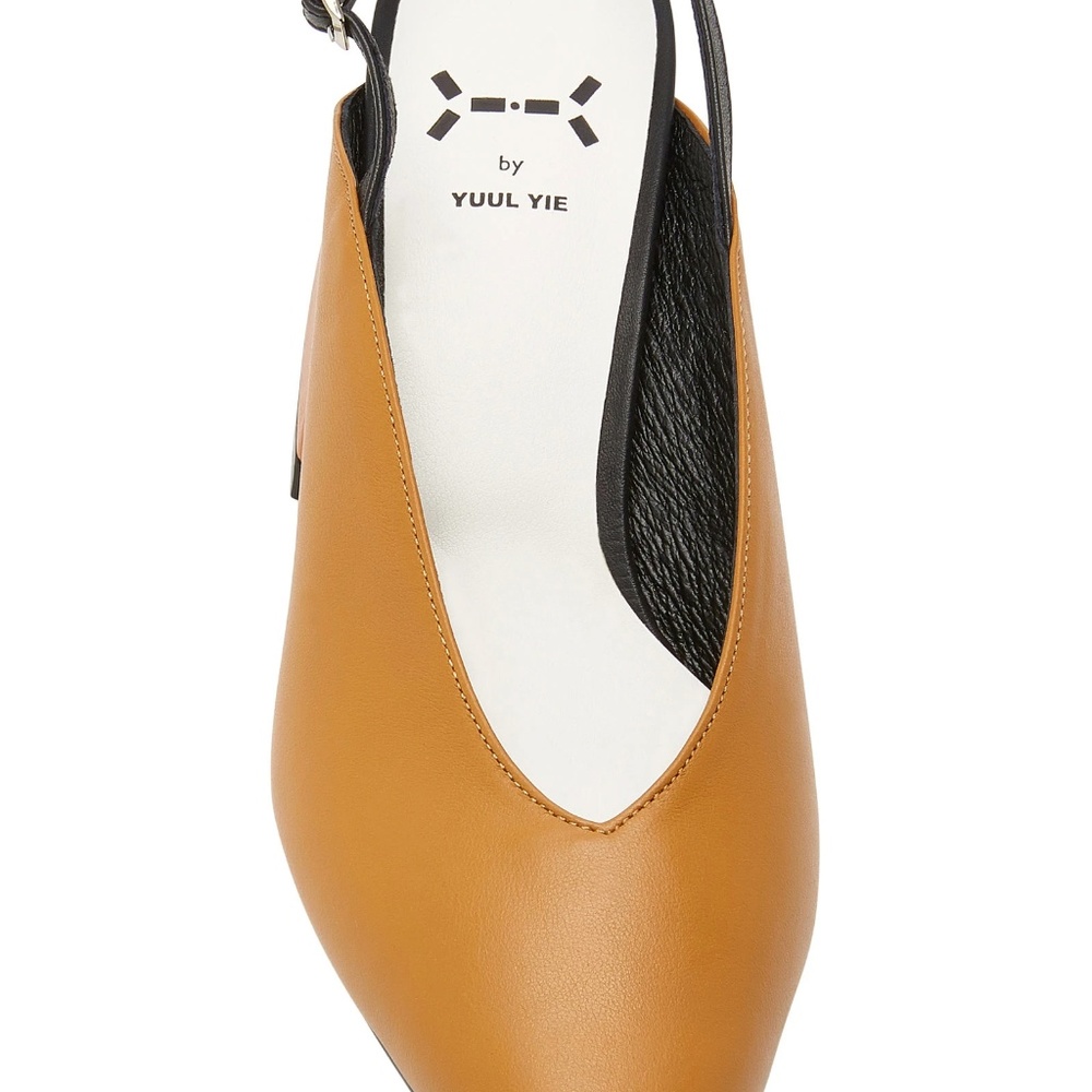 Yuul Yie Neutral Slingback Leather Pumps Brand New